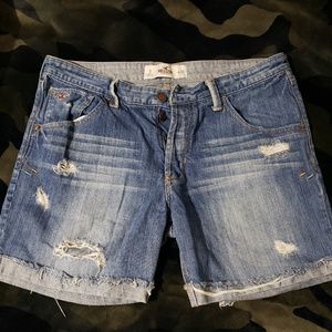 Hollister jean shorts